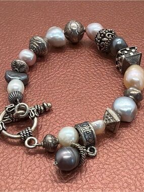 Silpada Silver & Pearl Bracelet in White, Gray, Cream